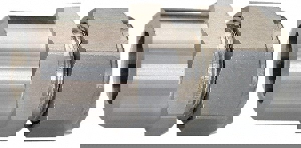 Compression Tube Male Pipe Weld Connector: 3/8